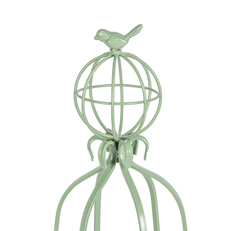 Fleur De Lis Obelisk Planter