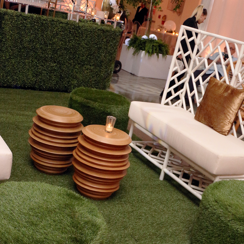 Spinner Lounge Side Table