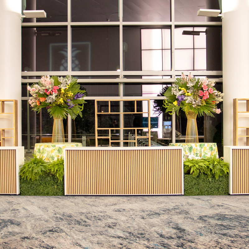 Boxwood Planter 36"