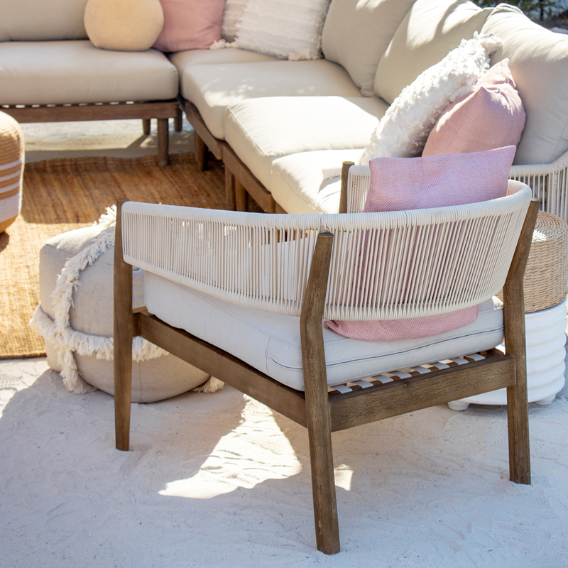 Parallel Lounge Armchair