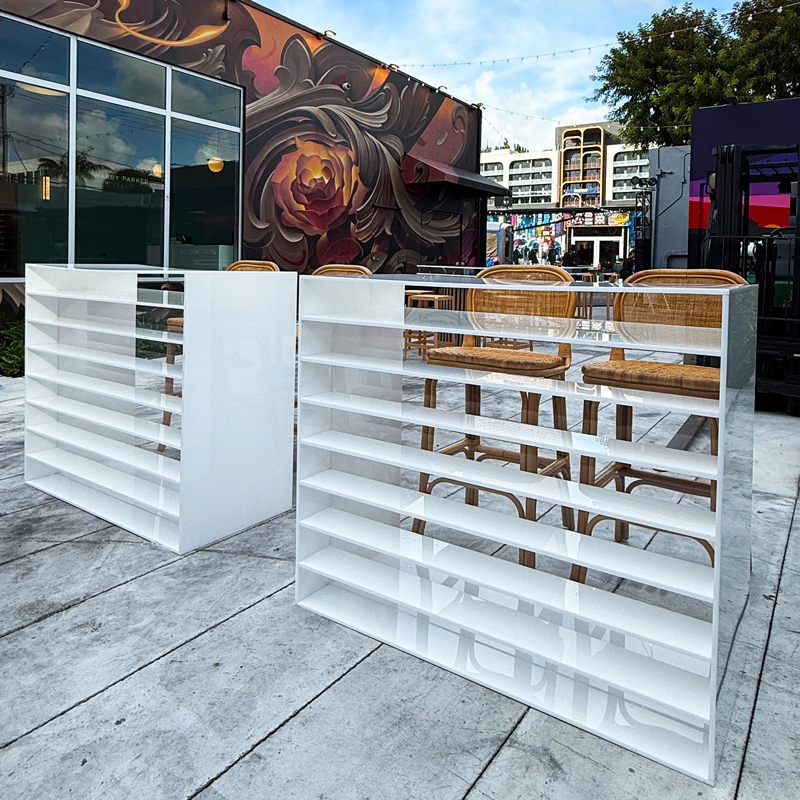 Louver White Decorative Check-In Desk/Barfront 4'