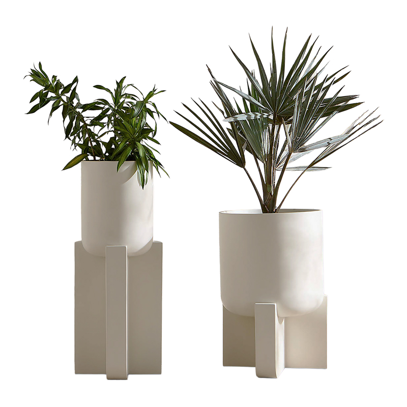 Terra Ivory Short Wide Microcement Planter