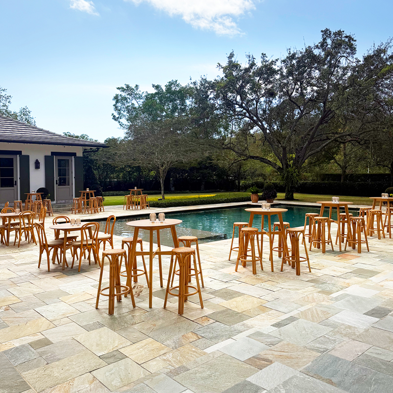 Copenhagen Bistro Dinner Table